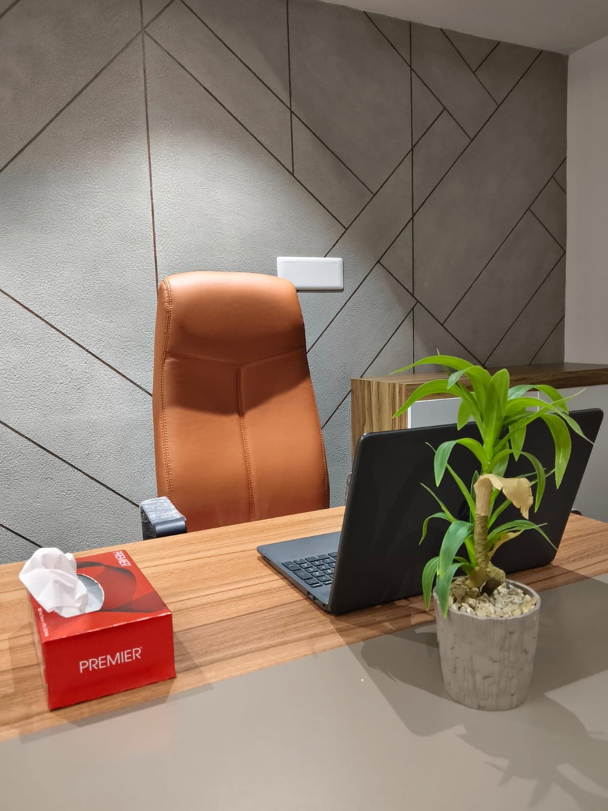 Calm Workspaces - Image 4